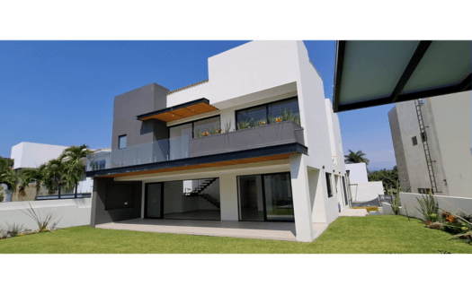 Residencia en venta – Paraíso Country Club – Morelos