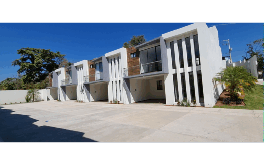 Casas en Condominio en Venta en Las Animas